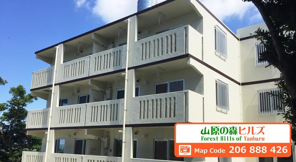 Forest Hills Of Yanbaru Motobu Exterior foto
